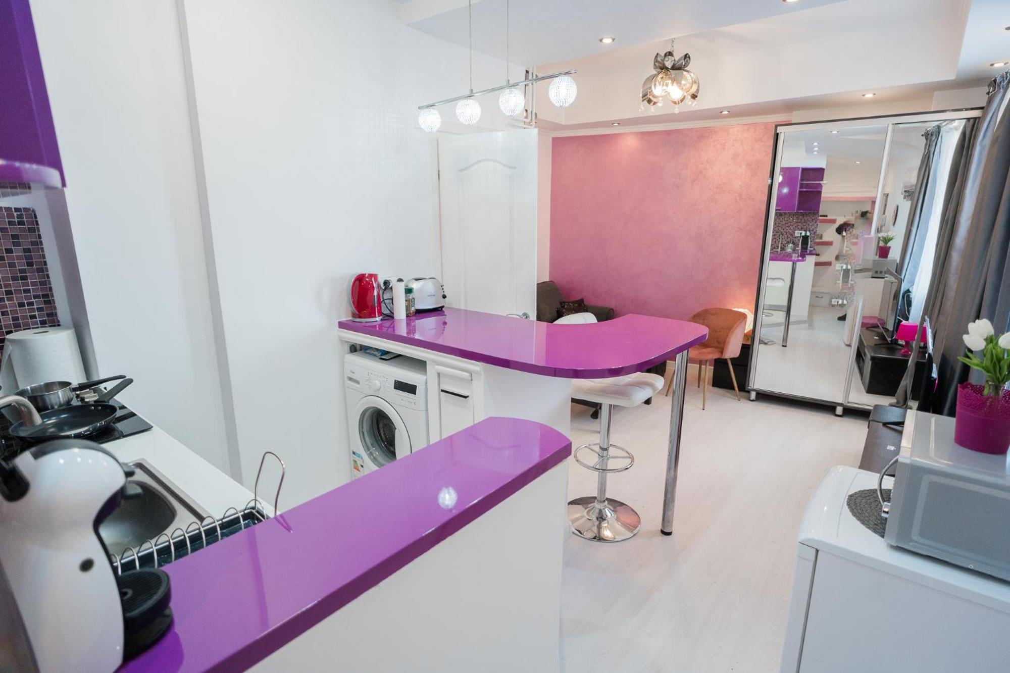 Ultra Central White & Lila Studio Bucarest Extérieur photo