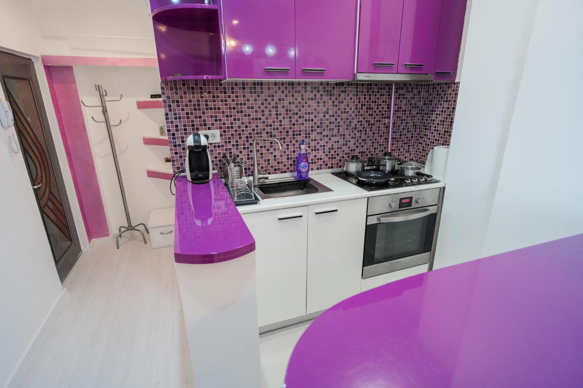 Ultra Central White & Lila Studio Bucarest Extérieur photo